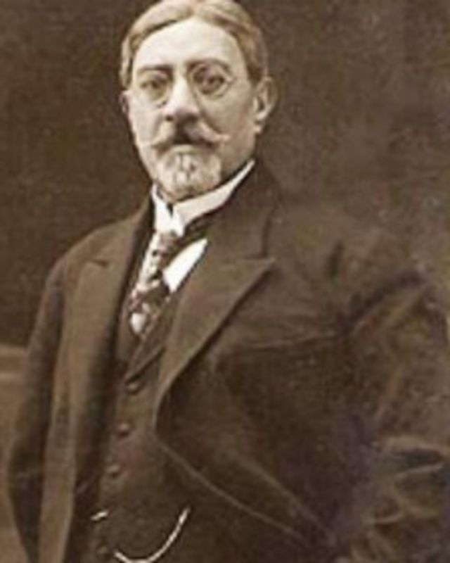 محمود طرزی 