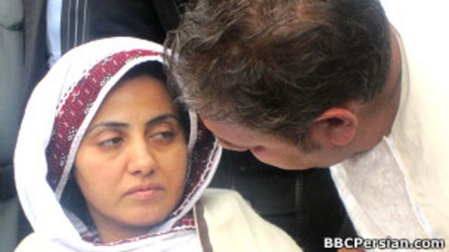 پلیس کابل سیمن بارکزی را از محل اعتصاب غذا به زور برده است Bbc News فارسی