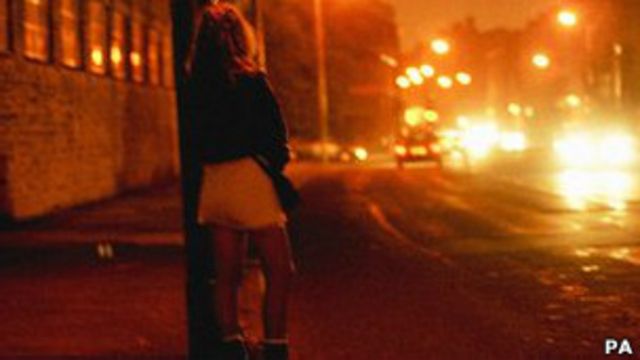 Jovem prostituta em cidade inglesa (PA)
