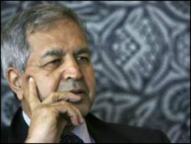 د کابل بانک ۲۰ پیسې بيخي ورکې شوې دي Bbc News پښتو