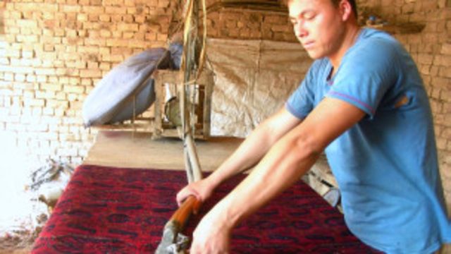 افغانستان د بهرنیو کارګرو د کار قانون بدلوي Bbc News پښتو