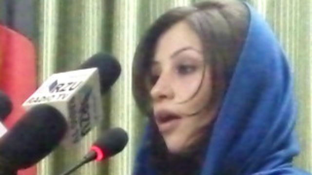 حمیرا قادری حوزه ادبی افغانستان خالی از منتقد است Bbc News فارسی