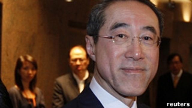 唐英年