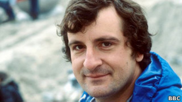 Вспоминая изобретателя автостопа по Галактике... - BBC News Русская служба