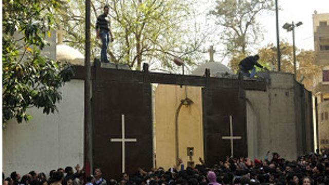 مصر تشيع جثمان البابا شنودة إلى مثواه الأخير Bbc News عربي