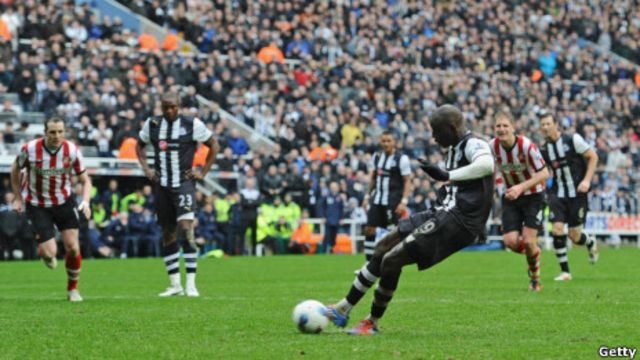 Chelsea Incar Demba Ba Bbc News Indonesia