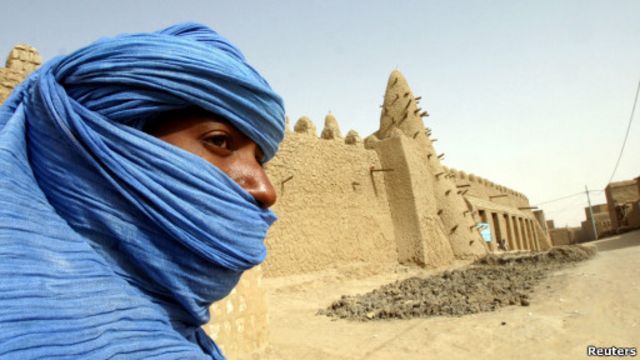 Seorang warga Tuareg di Timbuktu.
