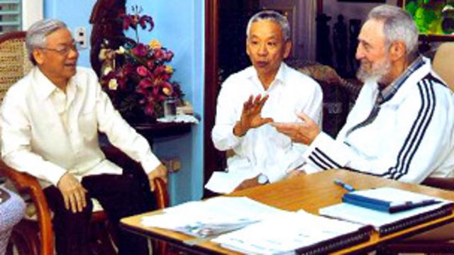 Ông Nguyễn Phú Trọng thăm ông Fidel Castro