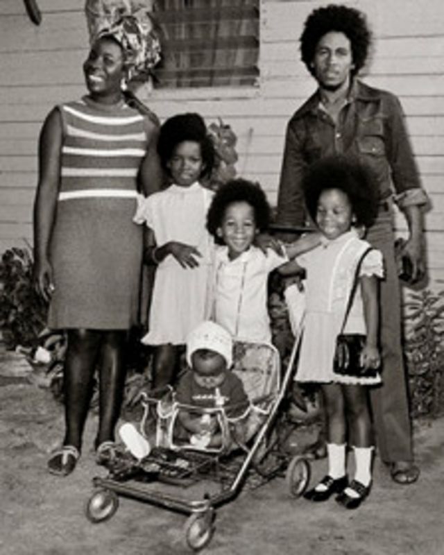 Bob Marley, el papá más sexy del colegio BBC News Mundo Bob Marley, el papá más sexy del colegio BBC News Mundo