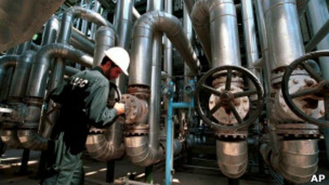 Иранский нефтяник