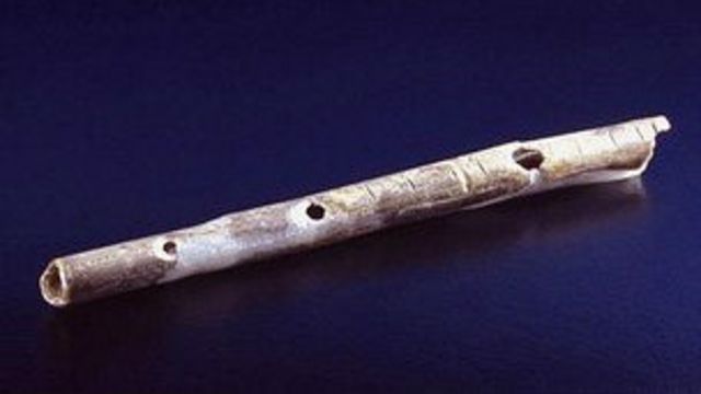 Alat musik oboe dikenal sejak zaman
