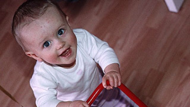 cuánto cuesta un bebé robot