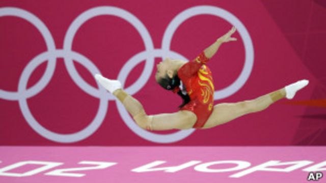 奥运观感 中国体操女队 悲情 一夜 c News 中文