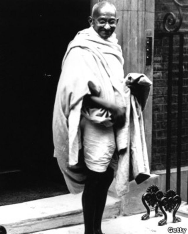 1931 में राउंड टेबल कांफ्रेंस के लिए लंदन में गांधी.