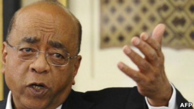 L'homme d'affaires britannique d'origine soudanaise Mo Ibrahim dont la fondation évalue et récompense la bonne gouvernance en Afrique.