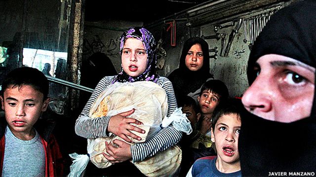 Más allá Colapso emulsión El fotógrafo mexicano que retrata el drama de Siria - BBC News Mundo