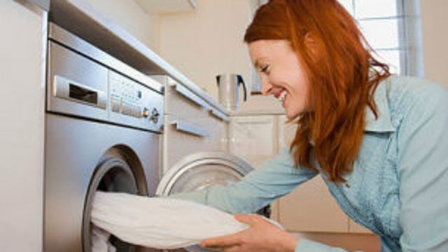 Sucio Cerebro posponer Advierten que secar la ropa dentro de la casa es un riesgo para la salud -  BBC News Mundo