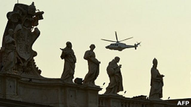 Benedicto XVI abandona el Vaticano - BBC News Mundo