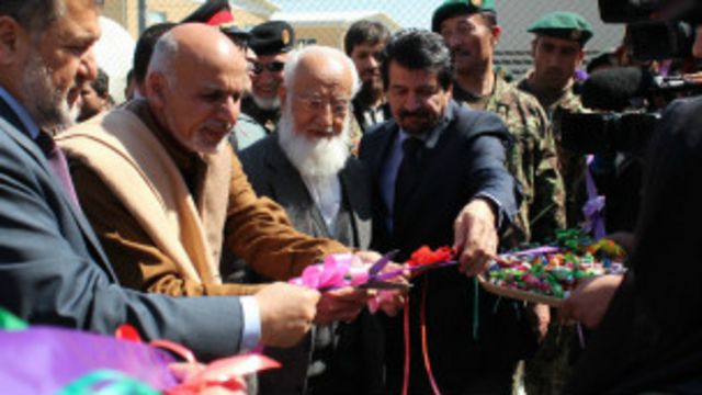 سفارت آمریکا از رهایی زندانیان طالبان از بگرام متاسفیم Bbc News فارسی