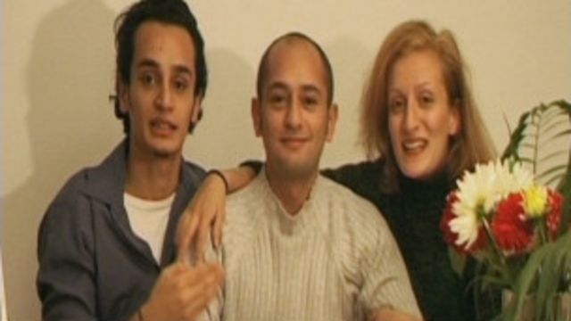 خانواده در تبعید در آپارات Bbc News فارسی