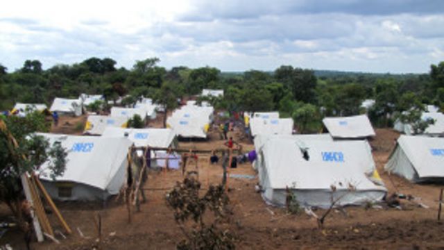 UNHCR ဒုက္ခသည် ရွက်ဖျင်တဲတွေ
