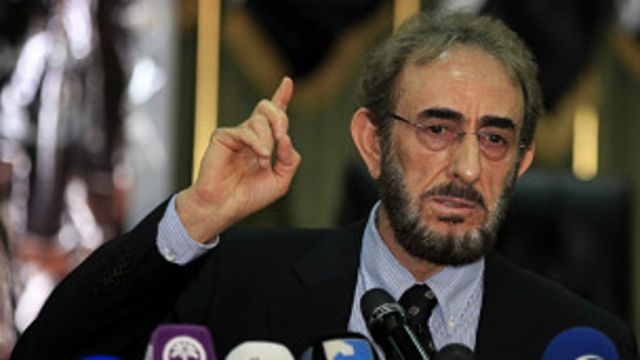 وزير الدفاع العراقي يتهم تركيا بدعم احتجاجات السنة ضد ...