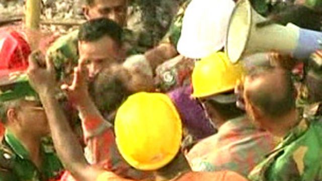 Pabrik Bangladesh ambruk, korban hidup ditemukan - BBC ...