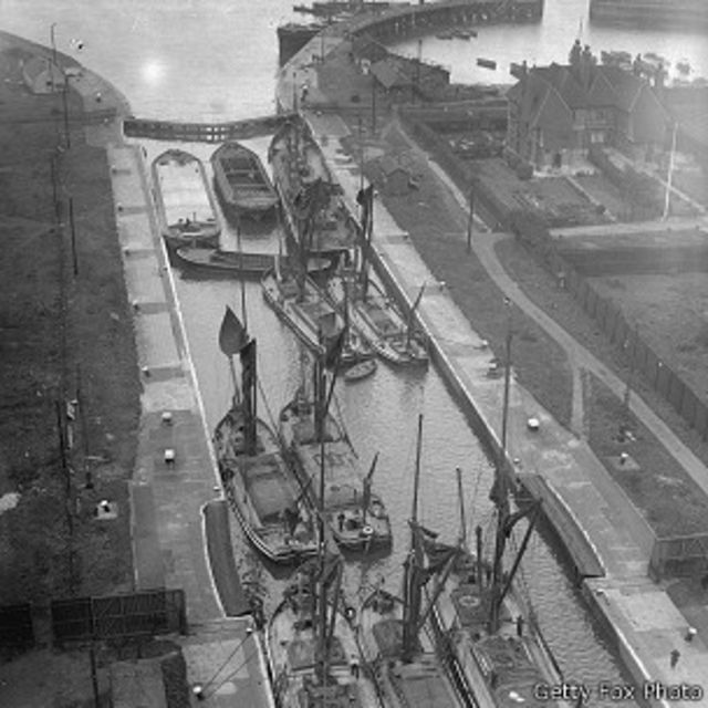 伦敦皇家阿尔伯特船坞1934年9月