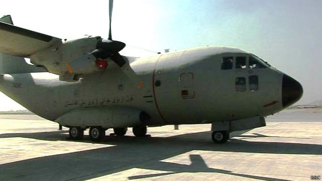 هواپیماهای کمکی آمریکا به ارتش افغانستان زمین گیرشدند Bbc News فارسی