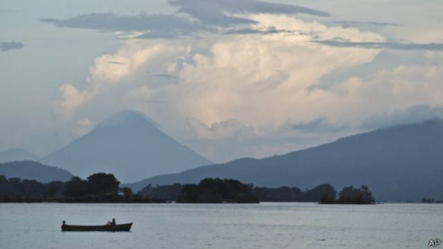 尼加拉瓜湖一景(7/6/2013)