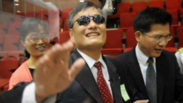 大家谈中国:反思陈光诚访台言论 - BBC News 中文