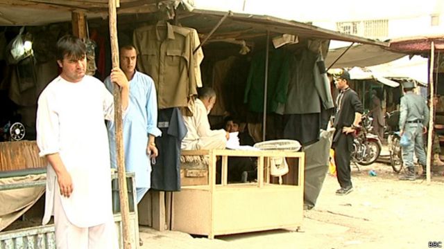یونیفرم نظامیان افغان و ناتو در بازار سیاه کابل Bbc News فارسی