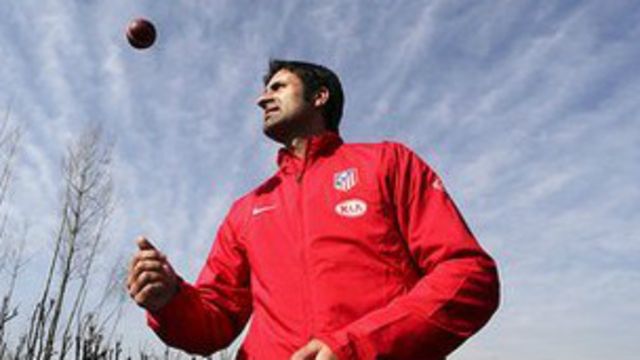 ரசூலுக்கு வாய்ப்பு மறுப்பு - உமர் அப்துல்லா கேள்வி - BBC News தமிழ்