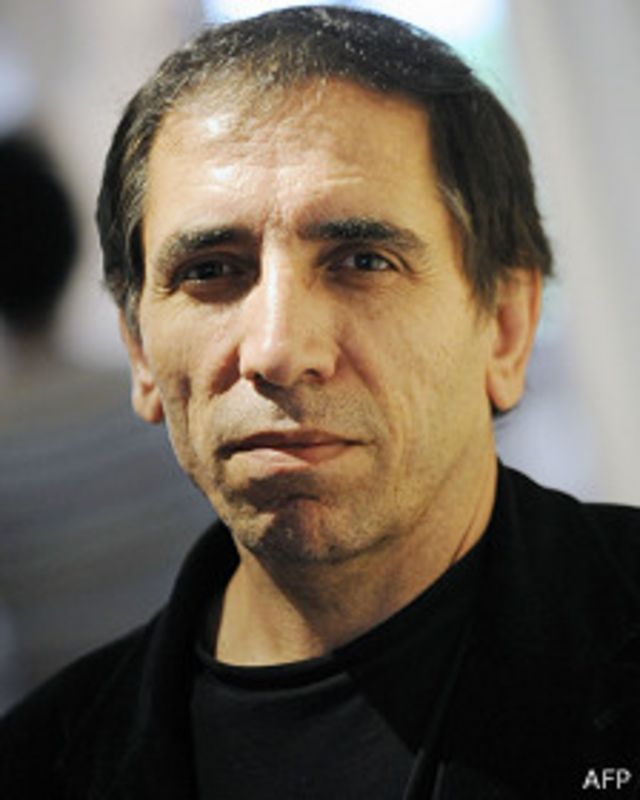 محسن مخملباف در هشت سال گذشته در خارج از ایران زندگی کرده است