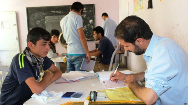 نام نویسی رای دهندگان انتخابات افغانستان Bbc News فارسی