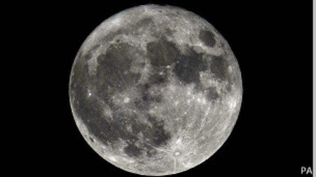 Cómo la Luna llena altera una buena noche de sueño - BBC News Mundo