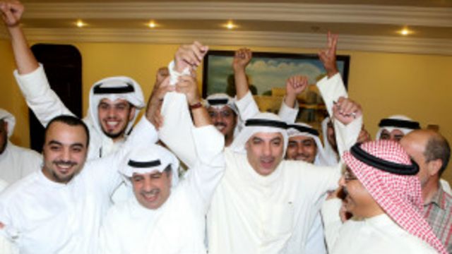 انتخابات الكويت: الشيعة أبرز الخاسرين ومكاسب لليبراليين - BBC News عربي