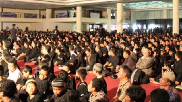 Jalaluddin Rakhmat Memilih Jalan Tasawuf Bbc News Indonesia