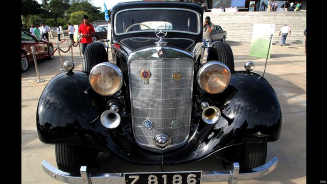 මුල් යුගයේ මෝටර් රථ ප්‍රදර්ශණය - BBC News සිංහල