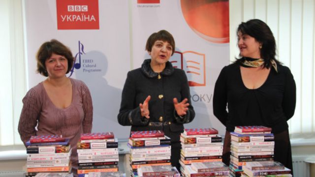 До довгих списків "Книги року ВВС-2013" увійшло 20 дорослих і 13 дитячих книг
