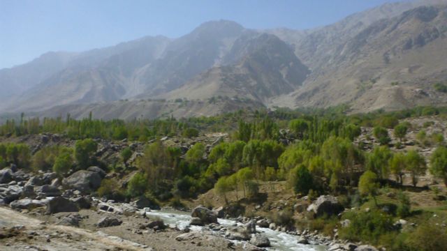 آلبوم عکس وردوج ولسوالی خبرساز ولایت بدخشان افغانستان Bbc News فارسی