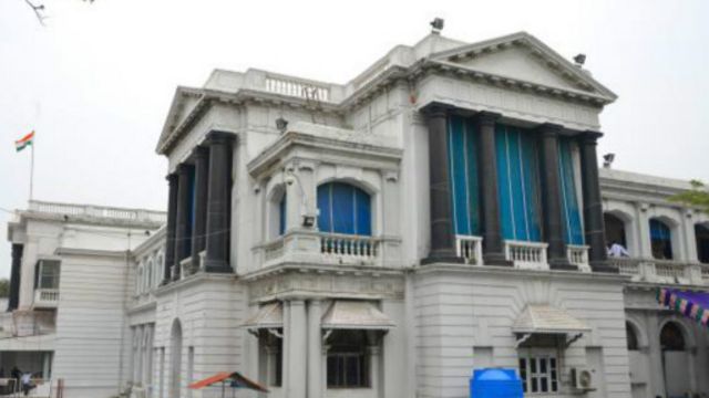 தமிழ்நாடு சட்டப் பேரவை வளாகம்