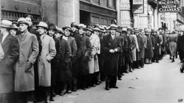 美國1929年大蕭條造成大批人失業，而李青原認為2007-2008年金融風暴對全球經濟造成更大破壞