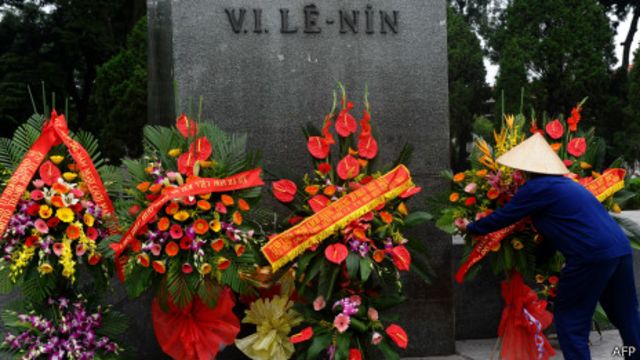 Việt Nam có khoảng 3,7 triệu đảng viên cộng sản