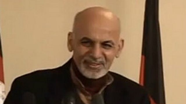 د افغانستان ولسمشرۍ ته کاندید ډاکټر اشرف غني احمدزی وايي که ټاکنې دویم پړاو ته ځي لاړې دې شي خو هېڅ ډول جوړجاړی به ونه کړي.