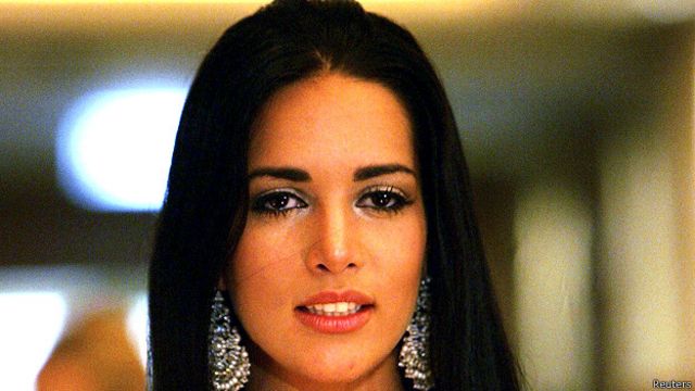 سپیئر سنہ 2004 میں ملکۂ حسن منتخب ہوئی تھیں اور وہ وینزویلا میں بہت مشہور تھیں