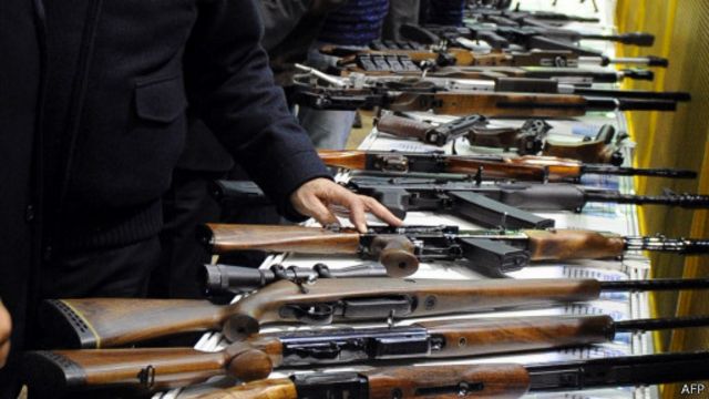 Người ta cho rằng có hơn 100 triệu khẩu AK-47 đã được bán ra trên toàn cầu