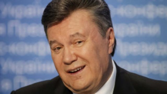 Ukrayna: Prezident Yanukoviç iş yerinə dönür - BBC News Azərbaycanca