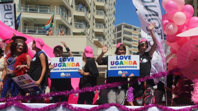 África do Sul vira principal refúgio para gays perseguidos no continente -  BBC News Brasil