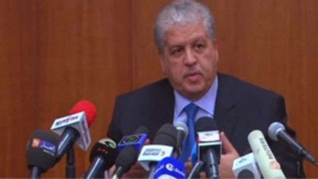 تعيين آفة الخادم  الجزائر: مزحة عبد المالك سلال تهز أمازيغ الأوراس - BBC News عربي
